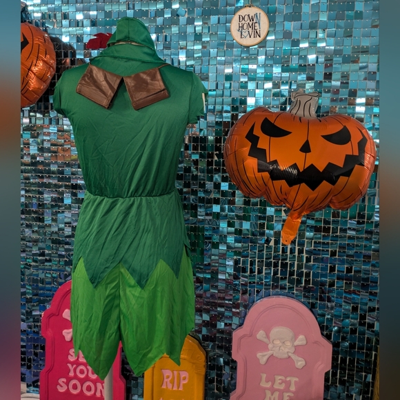 Pretty Peter Pan - Picture 3 of 3